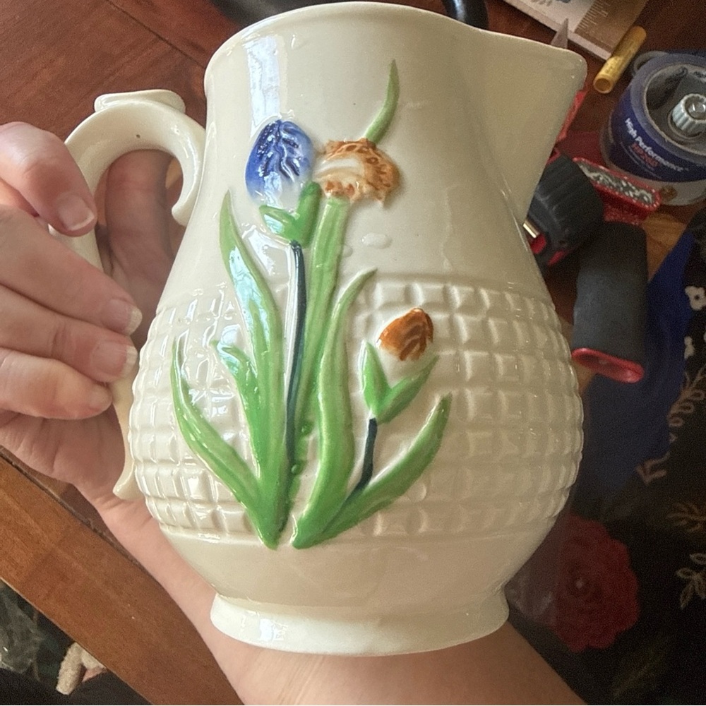 Vintage Earthenware Pitcher. Flower Pattern. Japan. Early to Mid 1800's. - Picture 6 of 9